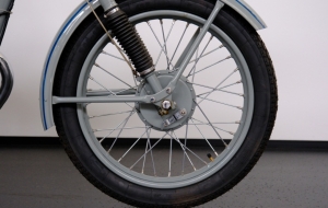 0002_03.jpg