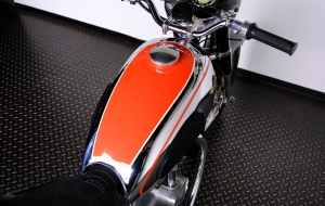0080_83.jpg